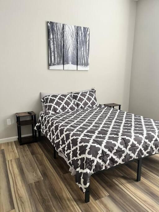 Appartamento Breeze On Monmouth Newport Esterno foto